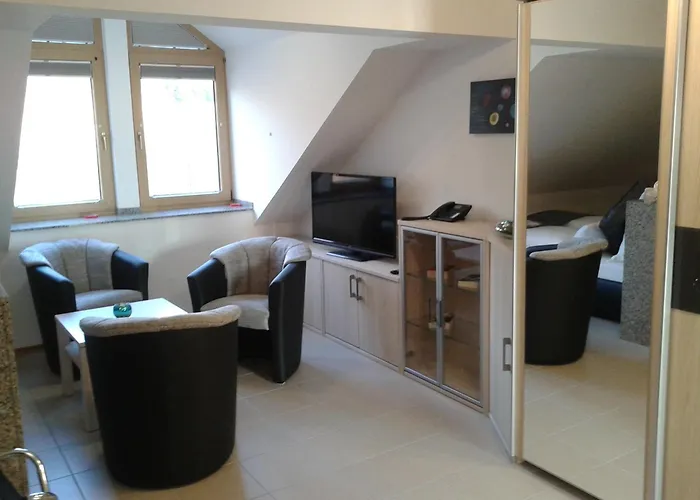 Dzt-schwarzwaldhotel Garni Szálloda Unterkirnach